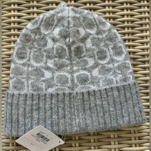 Coach Metallic NEW WITH TAGS Signature C Jacquard Beanie winter snow skiing